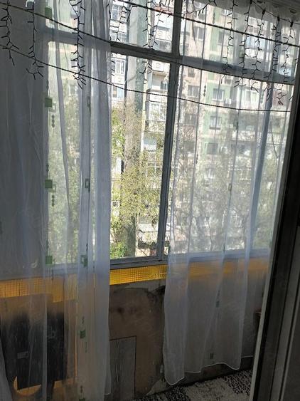 Apartament de vanzare 3 camere - 4