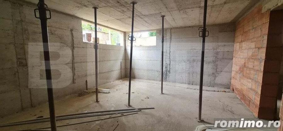 Unitatea nr 2 , Duplex semifinisat, zona Dambul Rotund, priveliste spre oras - 10