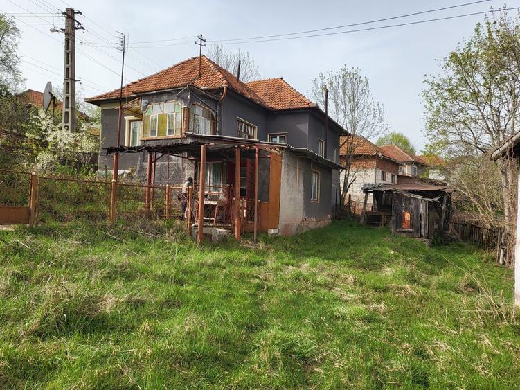 Casa la 18 km de Deva - 7