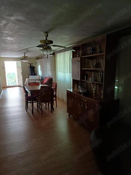 Casa spatioasa, 6 camere, 2 bucatarii + Anexe, Teren 1971mp - 3