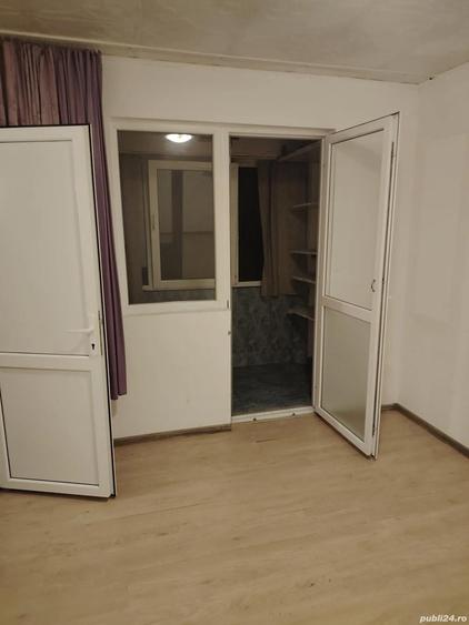 Vand apartament 3 camere Mangalia - 4
