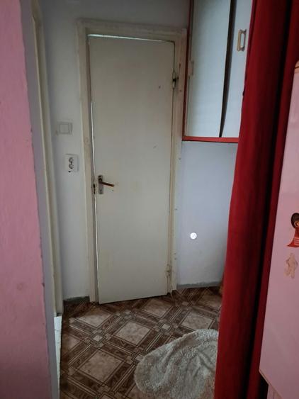 Vand ap. 2 camere, Aurel Vlaicu. Arad. - 3