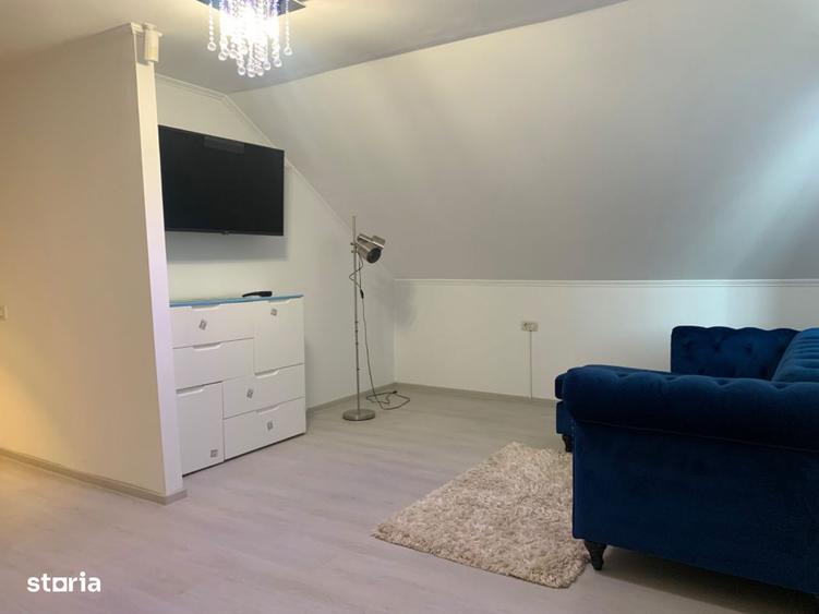 Valul Traian- Casa P+M,5cam 2bai 400 mp gaz pret.160.000 euro - 10