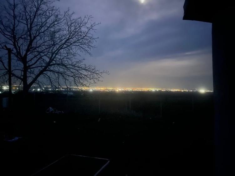 Teren intravilan negociabil pe Strada Principală Faraoanele | asfalt + utilități - 4