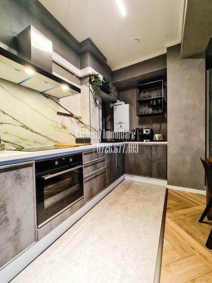 Ap de LUX cu Vedere la Lac! Totul Nou cu Parcare Privata - 13