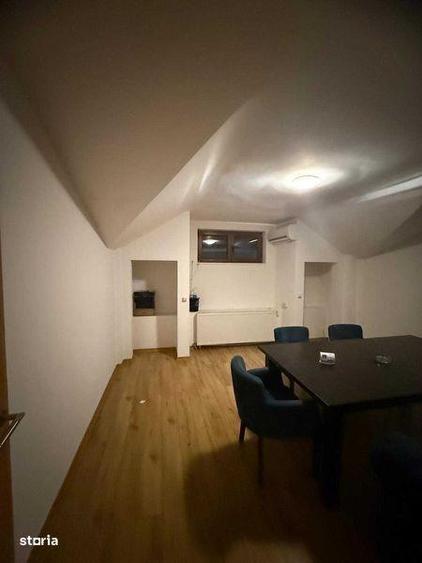 Str Armeneasca apartament deosebit - 2