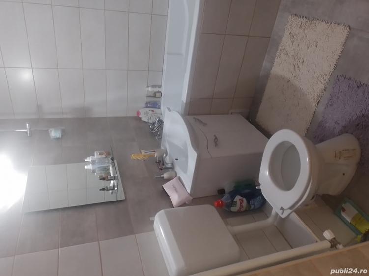 VAND SCHIMB apartament 3 camere decomandat,renovat,mobilat,utilat - 7