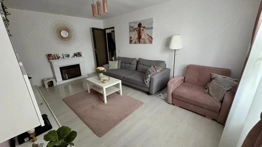 Apartament renovat - Mioveni, zona pie?ei, etaj 1, mobilat - 8
