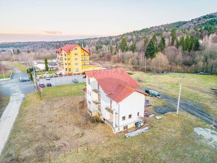 Oportunitate rara pentru dezvoltare turistica la poalele Fagarasului - 4