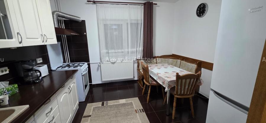 Apartament 2 camere 13 Septembrie parcul Sebastian Novaci parcare ADP reabilitat