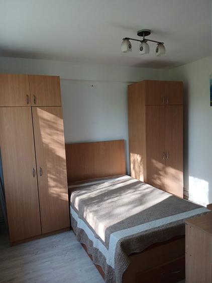 Inchiriez apartament 2 camere Brazda - 1