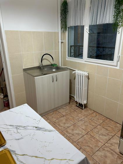 Apartament cu 2 camere decomandat în Tineretului