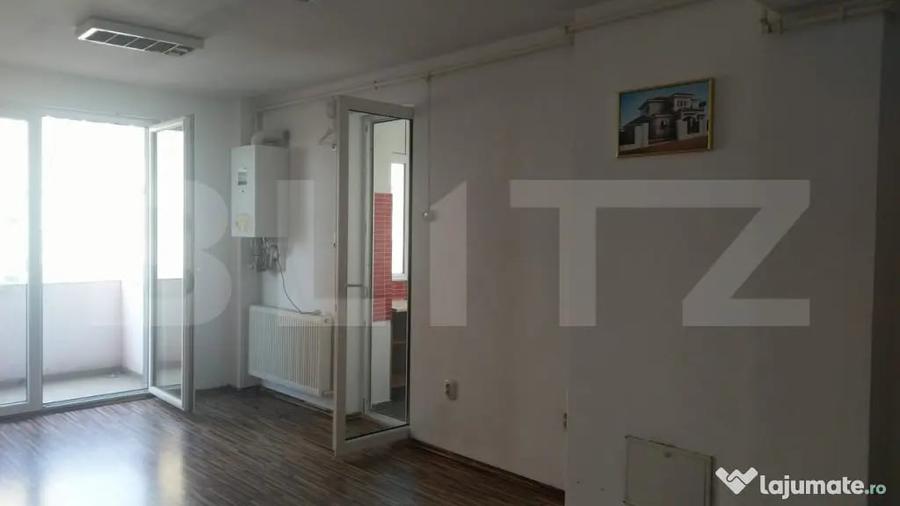 Apartament de vanzare, cu o camera, 44 mp, zona centrala - 5