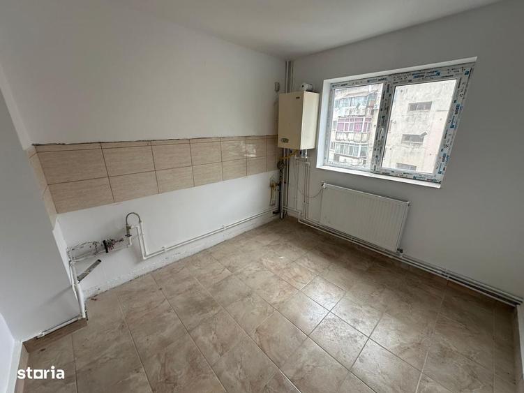 Apartament cu 2 camere decomandat în Exterior Vest