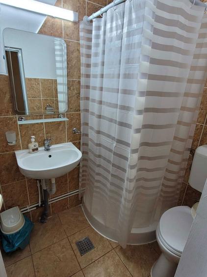 Ofer spre administrare/inchiriere pensiune 10 camere cu multiple dotari Paltinu. - 1