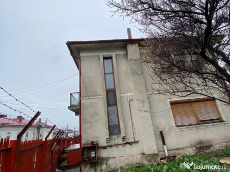 Spatiu comercial, 150mp, zona Centru - 1