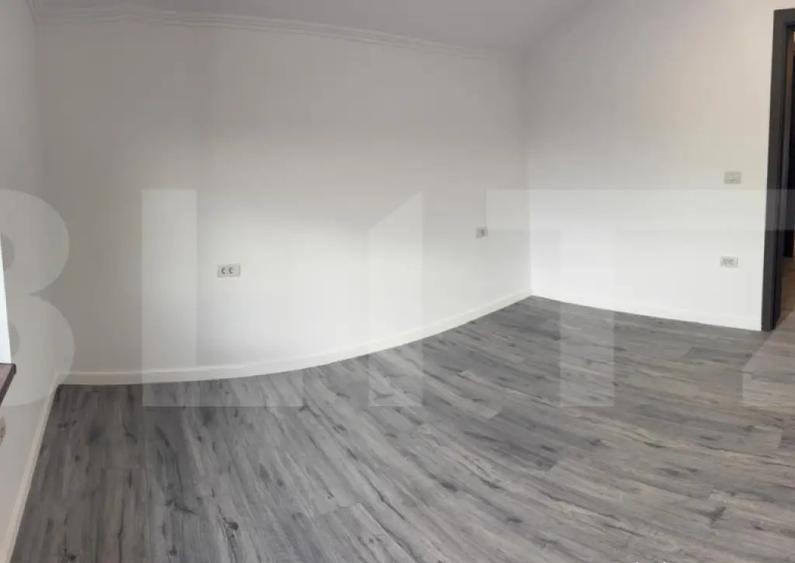Casa Noua cu etaj, 5cam , 3bai, Terasa de 30mp, incalzire - 18