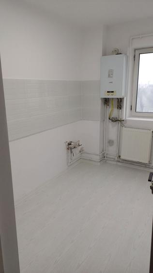 PROPRIETAR, vand apartament 2 camere, confort 1, Calea Bucuresti - 7