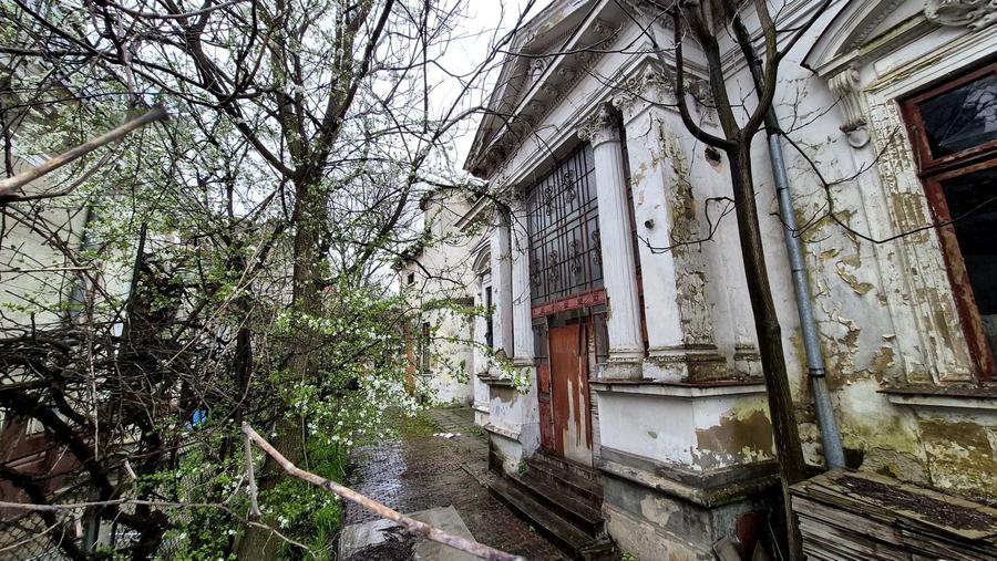 Casa 420,81 mp + teren 566 mp - Ultracentral - Unirii - 4