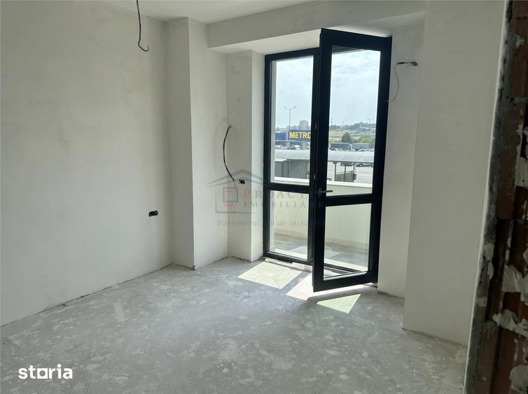 Apartament cu 3 camere în Obcini