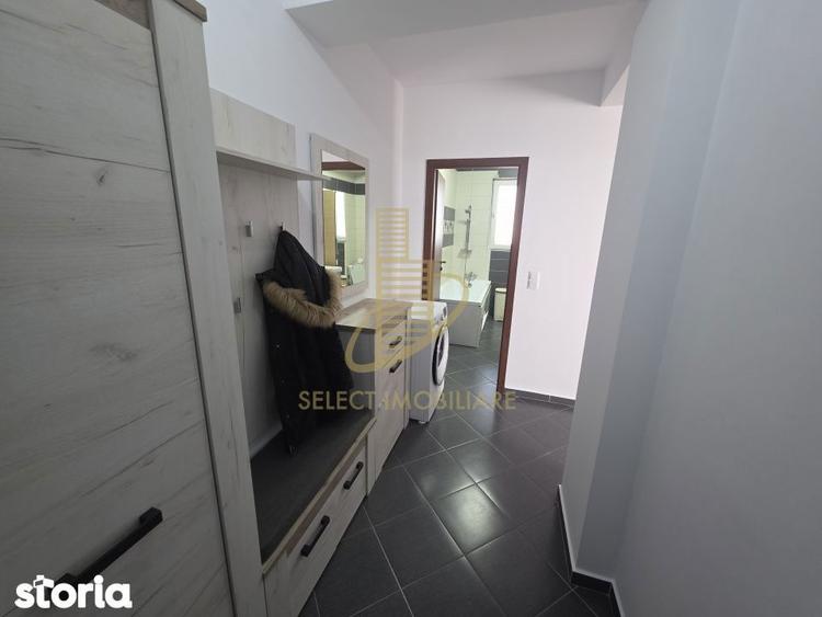 Apartament cu 2 camere semidecomandat în Central