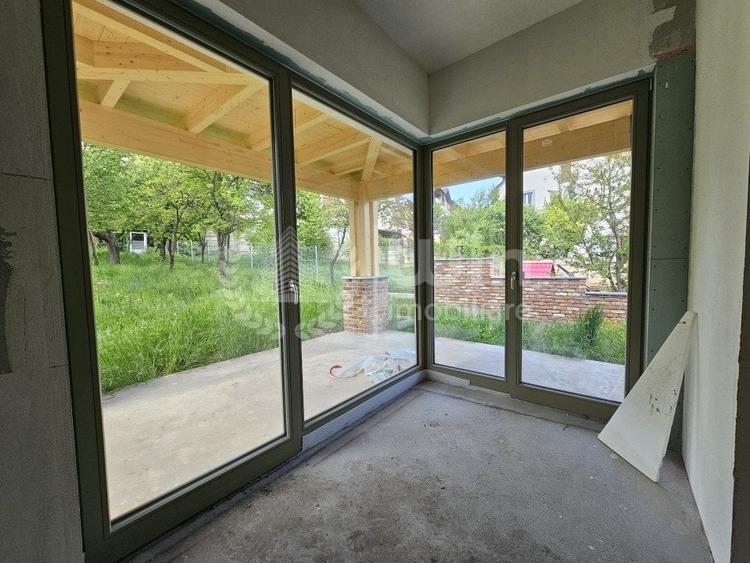 Casa cu 4 camere | 234mp util | Teren 596mp | Garaj | Dambul Rotund - 3