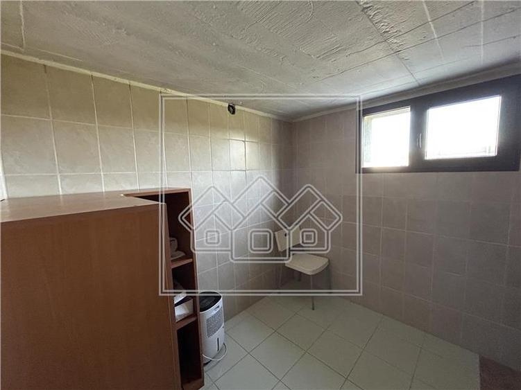 Casa de vanzare in Sibiu - individuala - 210 mp utili + 500 mp teren - 28