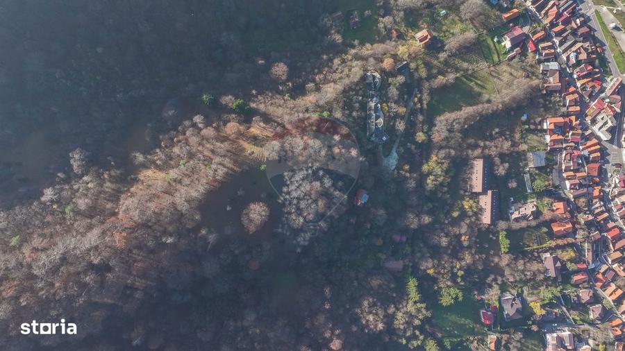 Teren Colinar Panoramic 17.684 mp in Scheii Bra?ovului - 2