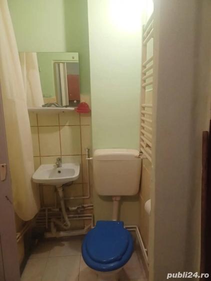 Garsonieră decomandată în Central