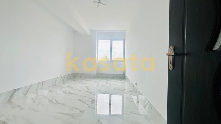 Apartament cu 3 camere decomandat în Colentina