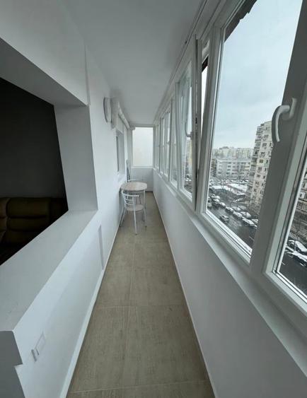 Apartament cu 2 camere semidecomandat, mobilat în Rahova