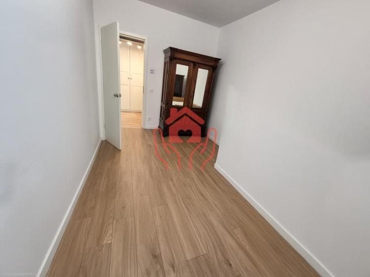 Apartament cu 3 camere decomandat, mobilat în Doamna Ghica