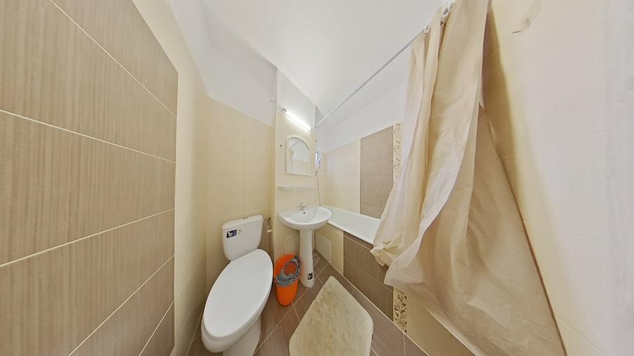 Apartament cu 2 camere semidecomandat în Aurel Vlaicu