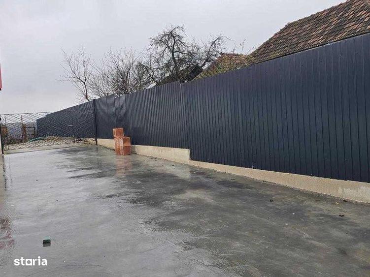 Casă cu 4 camere cu Teren 90 Mp în Central