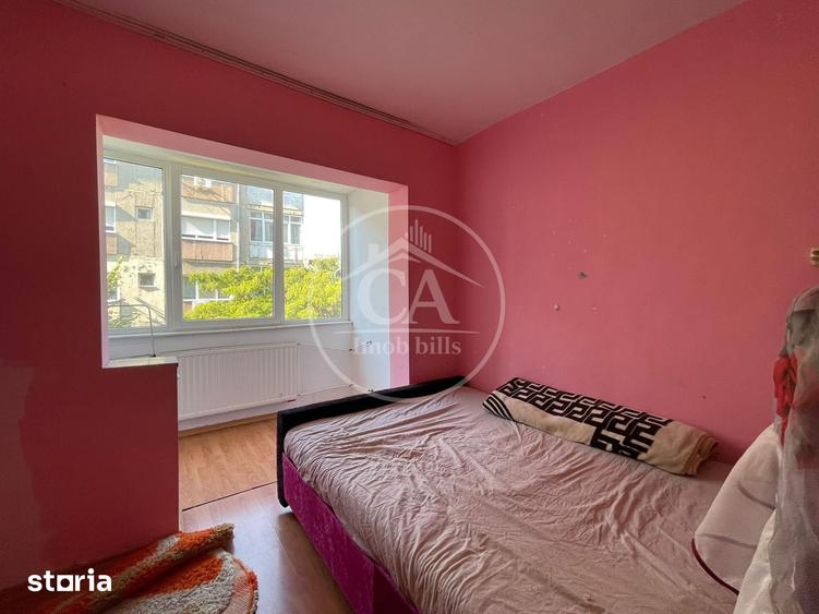 Apartament cu 3 camere decomandat în Iosia