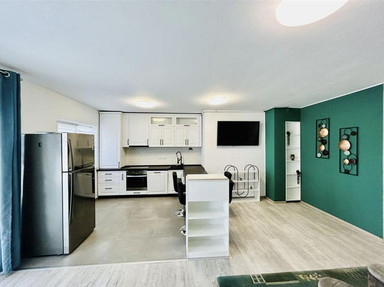 Apartament cu 4 camere în Piața Cluj