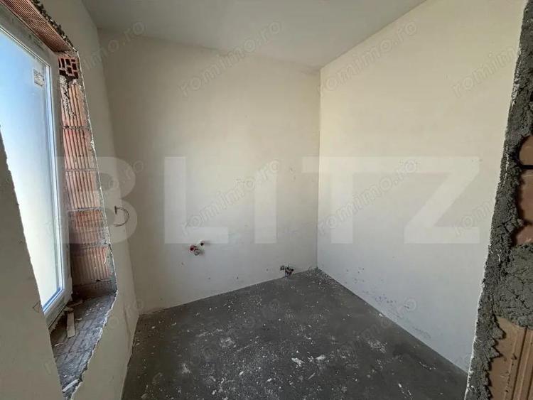Casă cu 3 camere cu Teren 700 Mp în Central