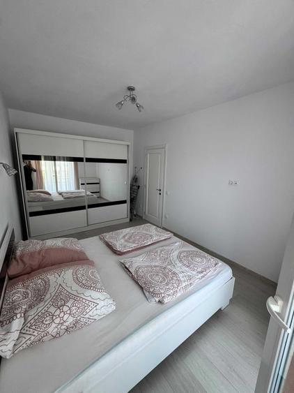 Apartament cu 2 camere semidecomandat în Ludoș