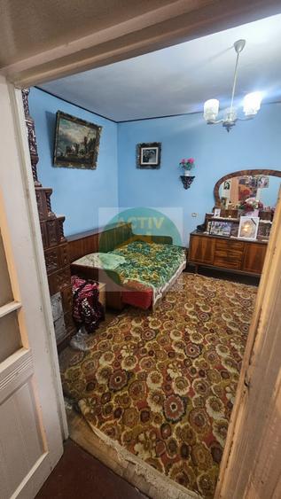 Casă cu 4 camere cu Teren 480 Mp în Est