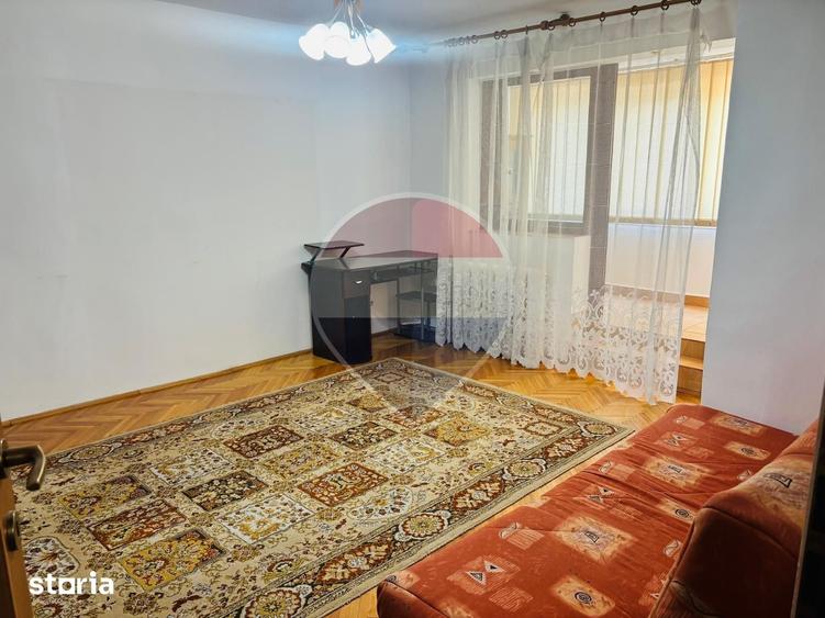 Apartament cu 2 camere de inchiriat, Etaj 1, Rogerius - Oradea - 6
