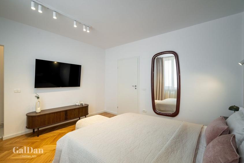 Apartament cu 4 camere, mobilat în Universitate