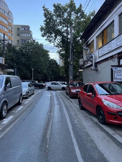 Spatiu comercial S+P+1 Margeanului 61 colt cu Corbita 3 - 1