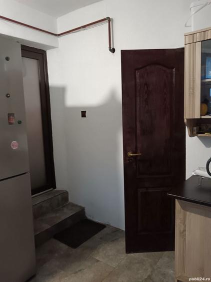 Casa la 4 km de Pitesti - 4