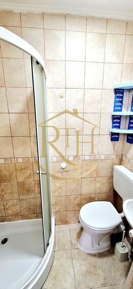 Oferim spre vanzare garsoniera,centrala proprie,zona Girocului, str. Salcamilor - 15