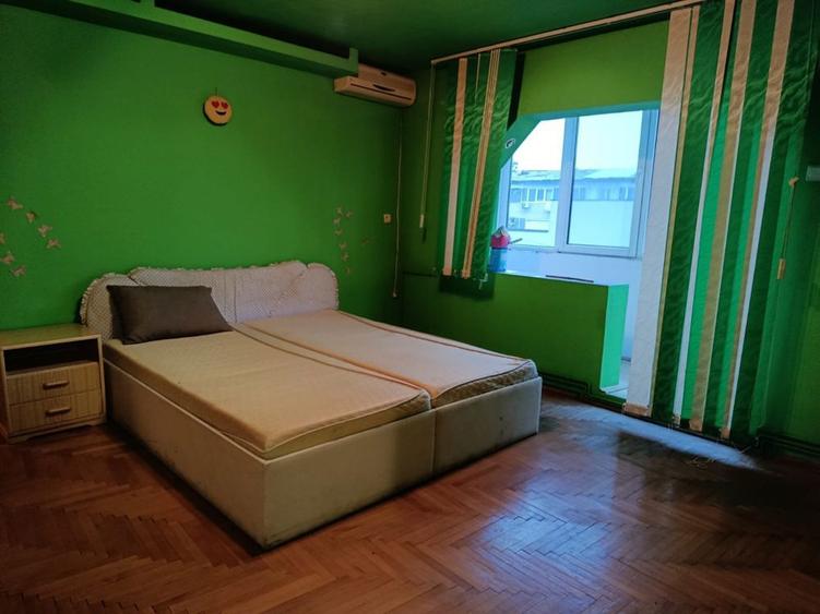 Propritar inchiriez apartament 2 camere - 7