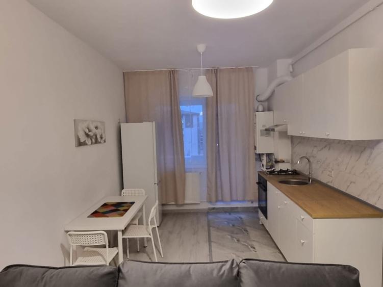 Inchiriez studio nou 45mp - 5