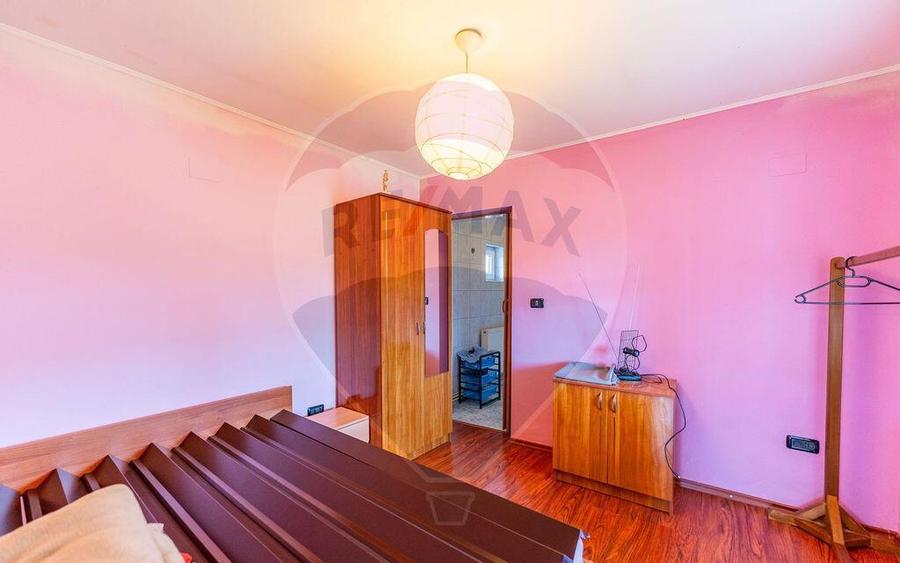 Vila 4 camere si teren 4421mp de vanzare - 12