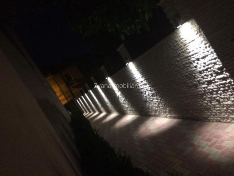 Apartament in Vila P+1, Eminescu - Mosilor - 110 mp.  curte + parcare + nemobilat