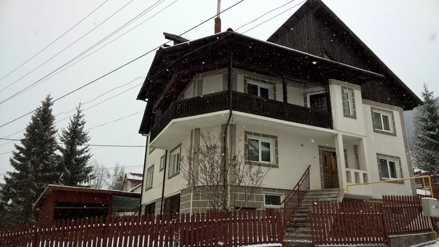 Spațiu comercial, de 345 mp, în Exterior Est
