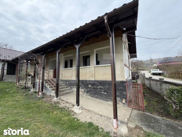 Casa cu 3 camere in suprafata de 80 mp si un teren de 2000 mp - 6